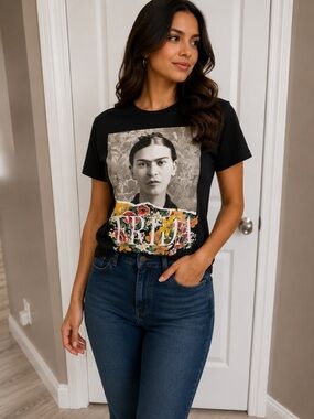 Frida Kahlo Graphic Black Floral T-Shirt